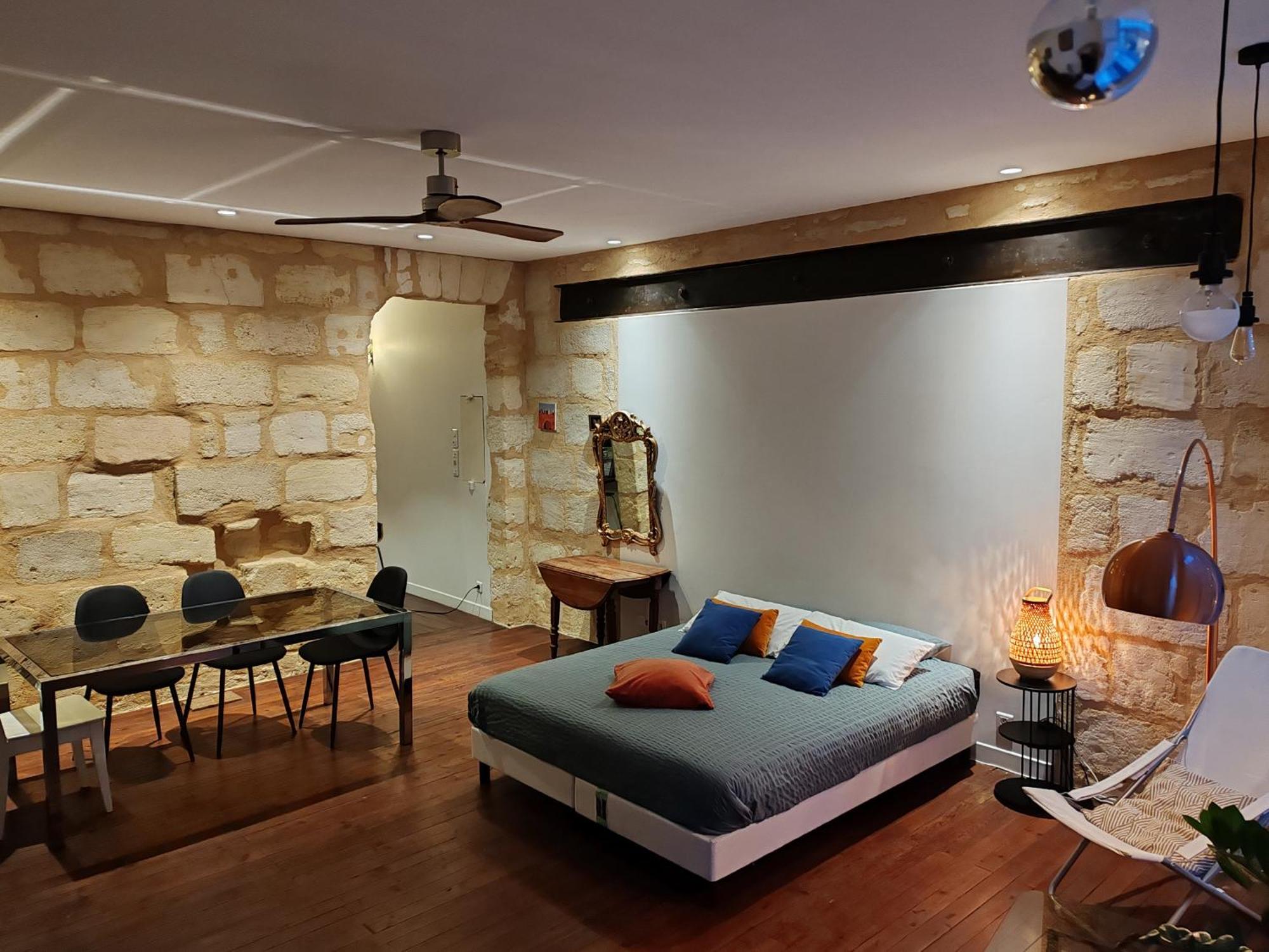 Studio Μπορντό Εξωτερικό φωτογραφία